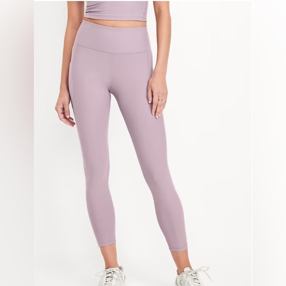 Old Navy Pants - NEW High-Waisted PowerSoft 7/8 Leggings Size M